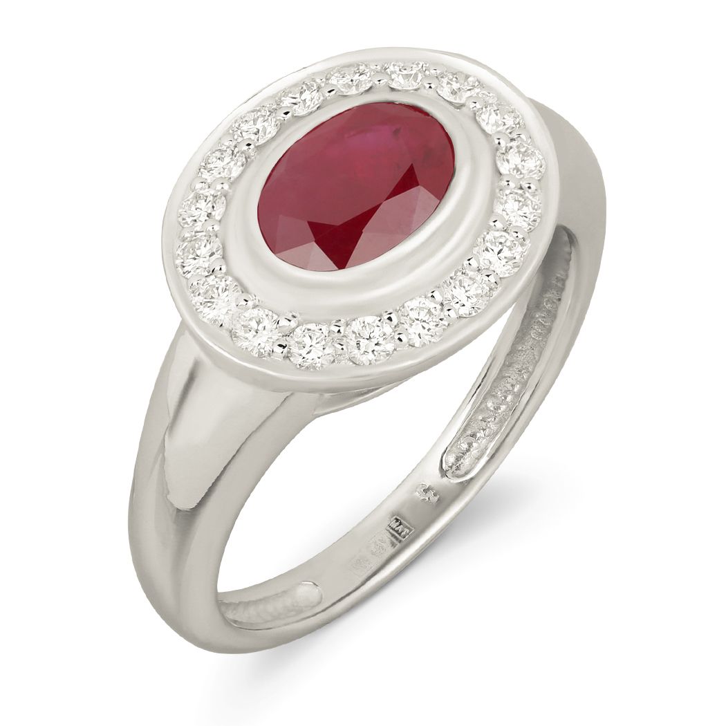 Кольцо из белого золота с рубином и бриллиантами