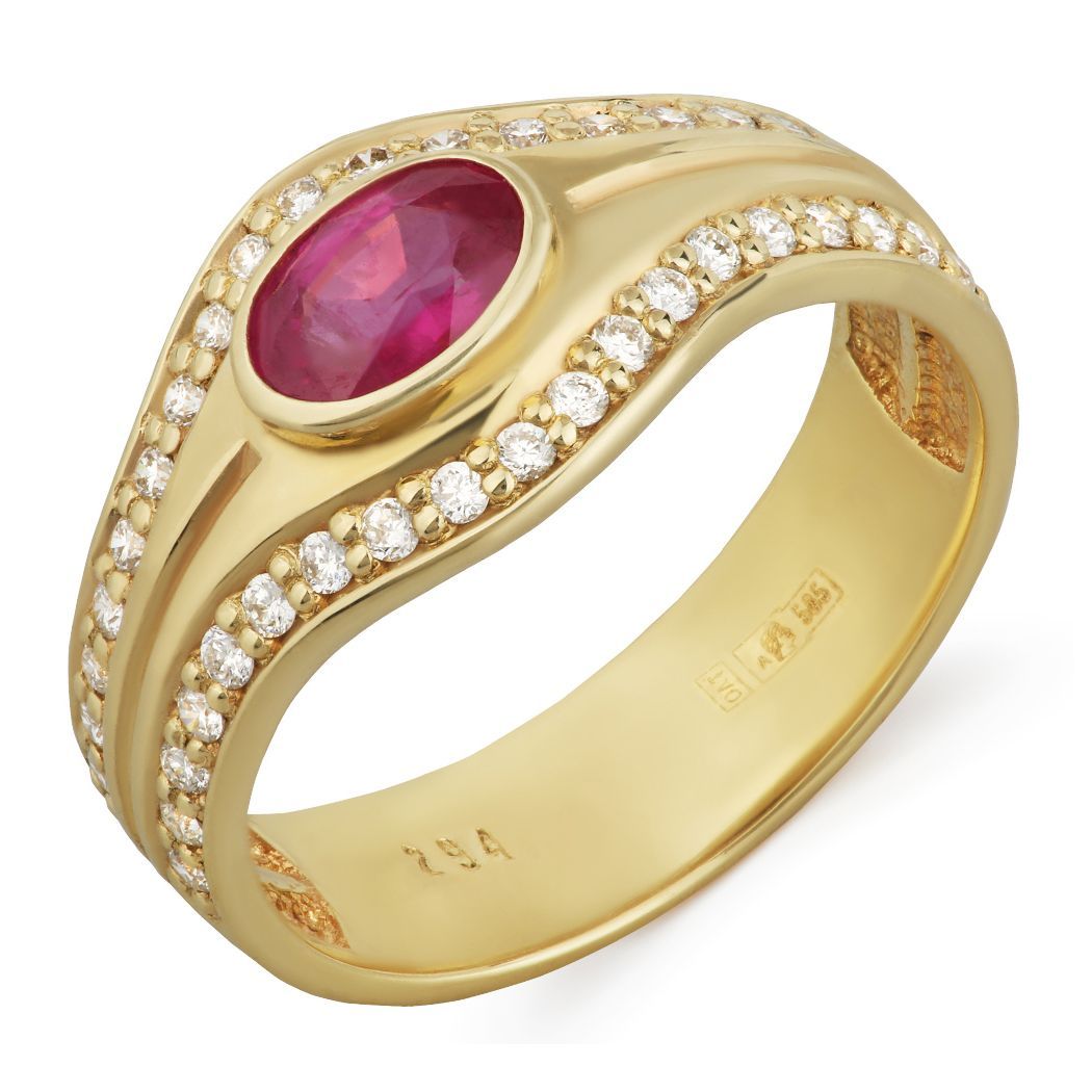 Кольцо из желтого золота с бриллиантами и рубином